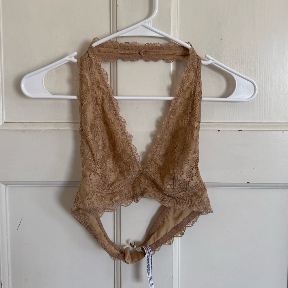 Intimately Free People tan lace halter‎ bralette size small